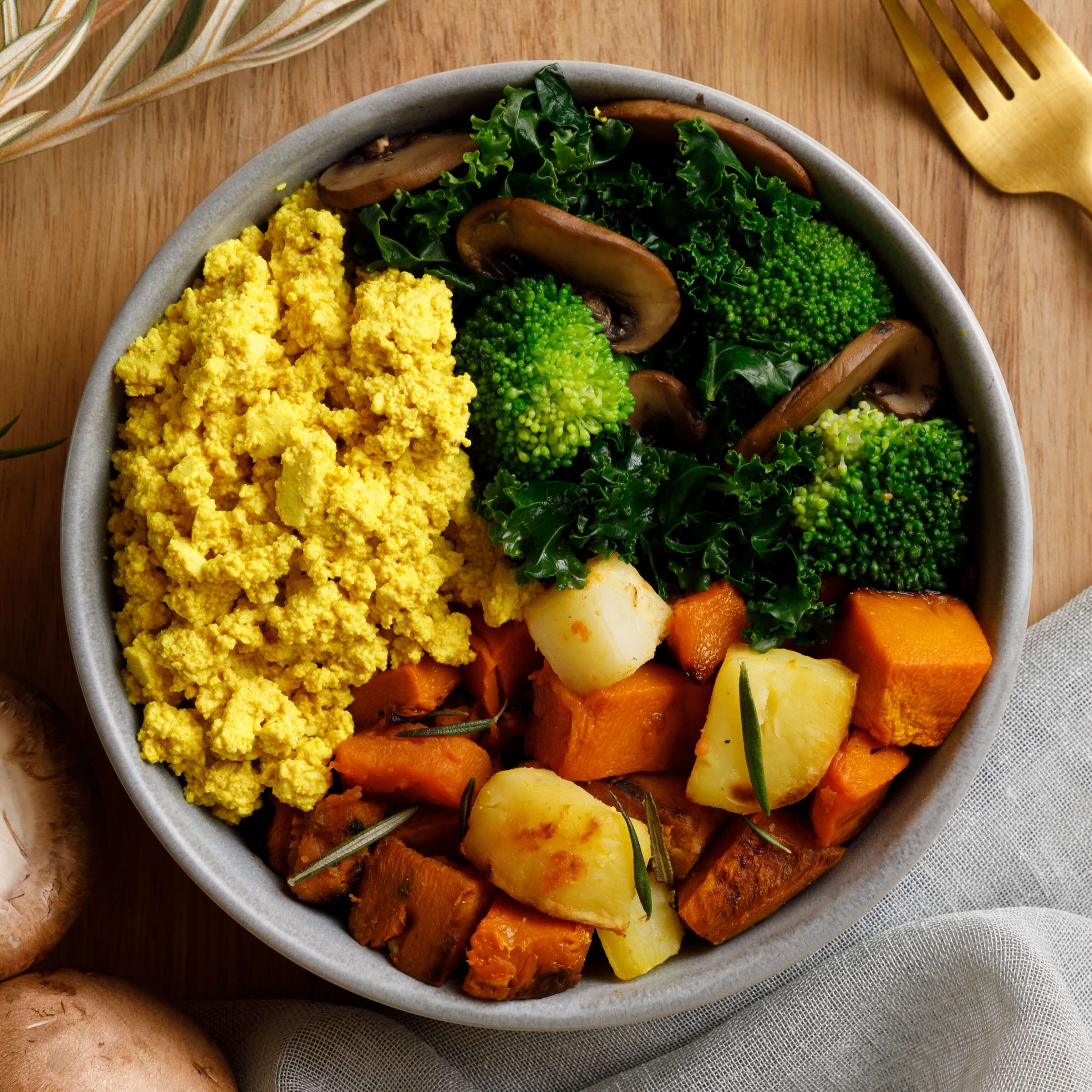 Low Calorie Tofu Scramble